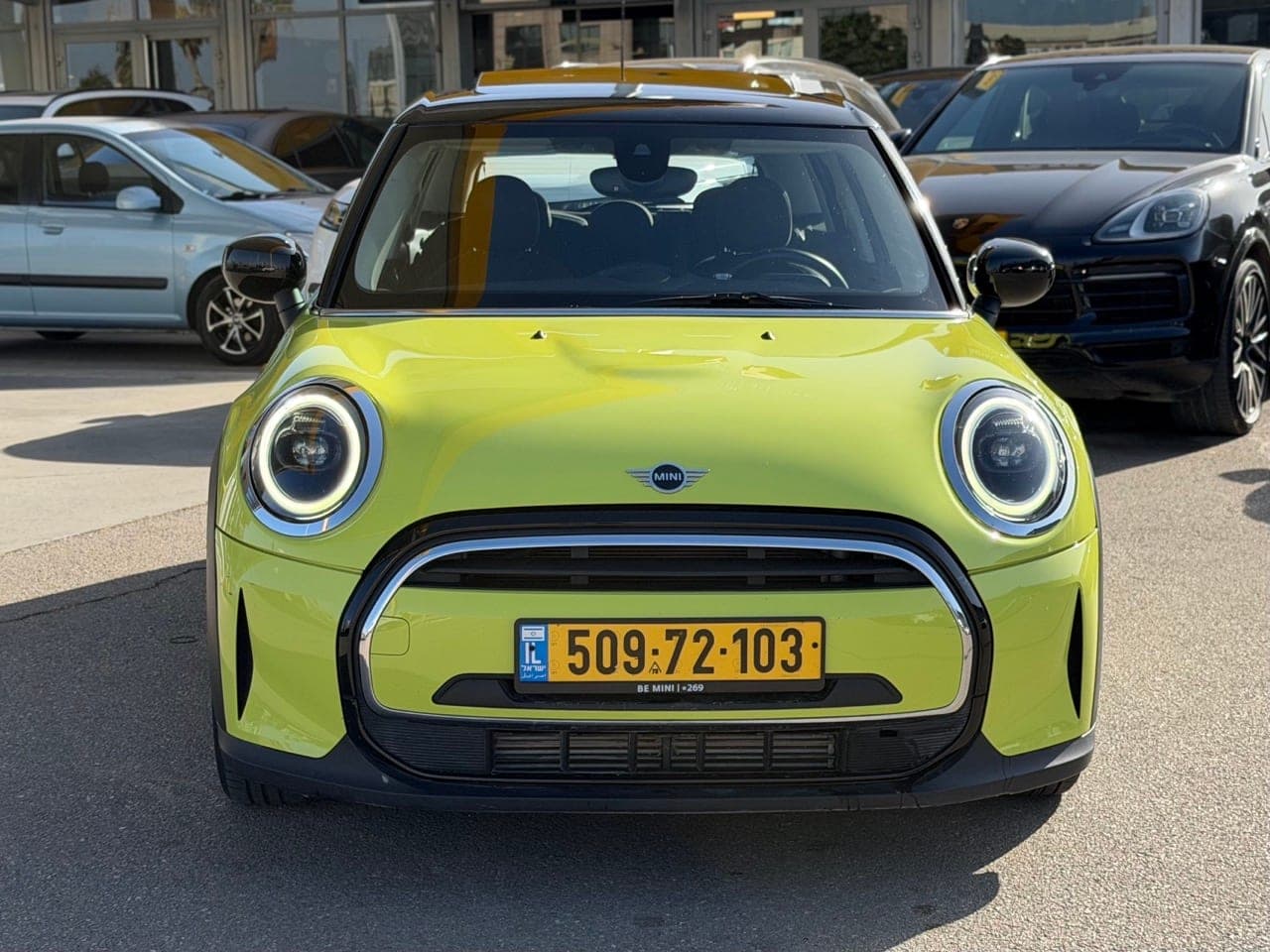 מיני קופר 4 דלתות