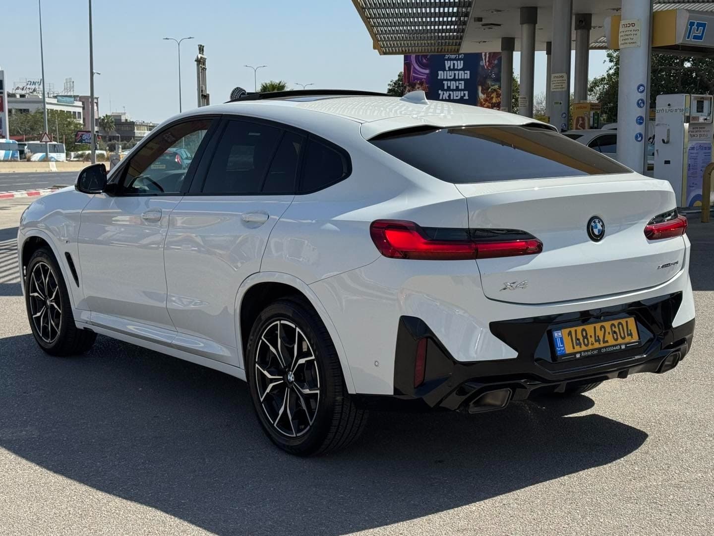 ב.מ.וו X4
